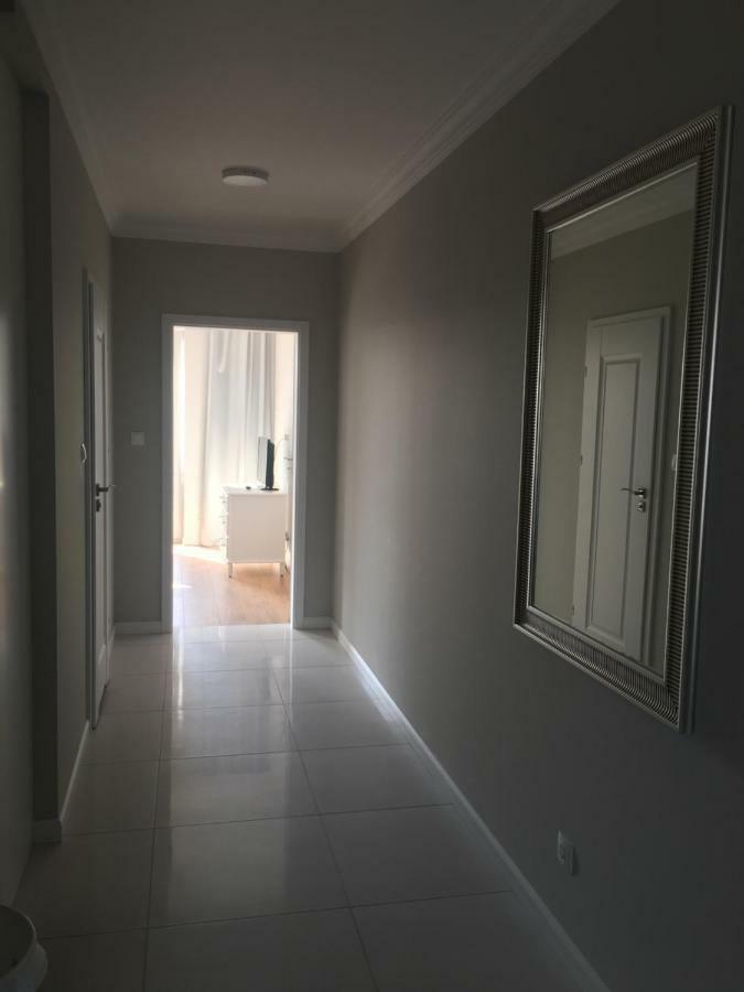 Apartamenty Centrum เอากุสตูฟ ภายนอก รูปภาพ